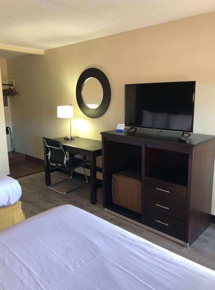 Super 8 By Wyndham Williams West Route 66 - Grand Canyon Area Bagian luar foto