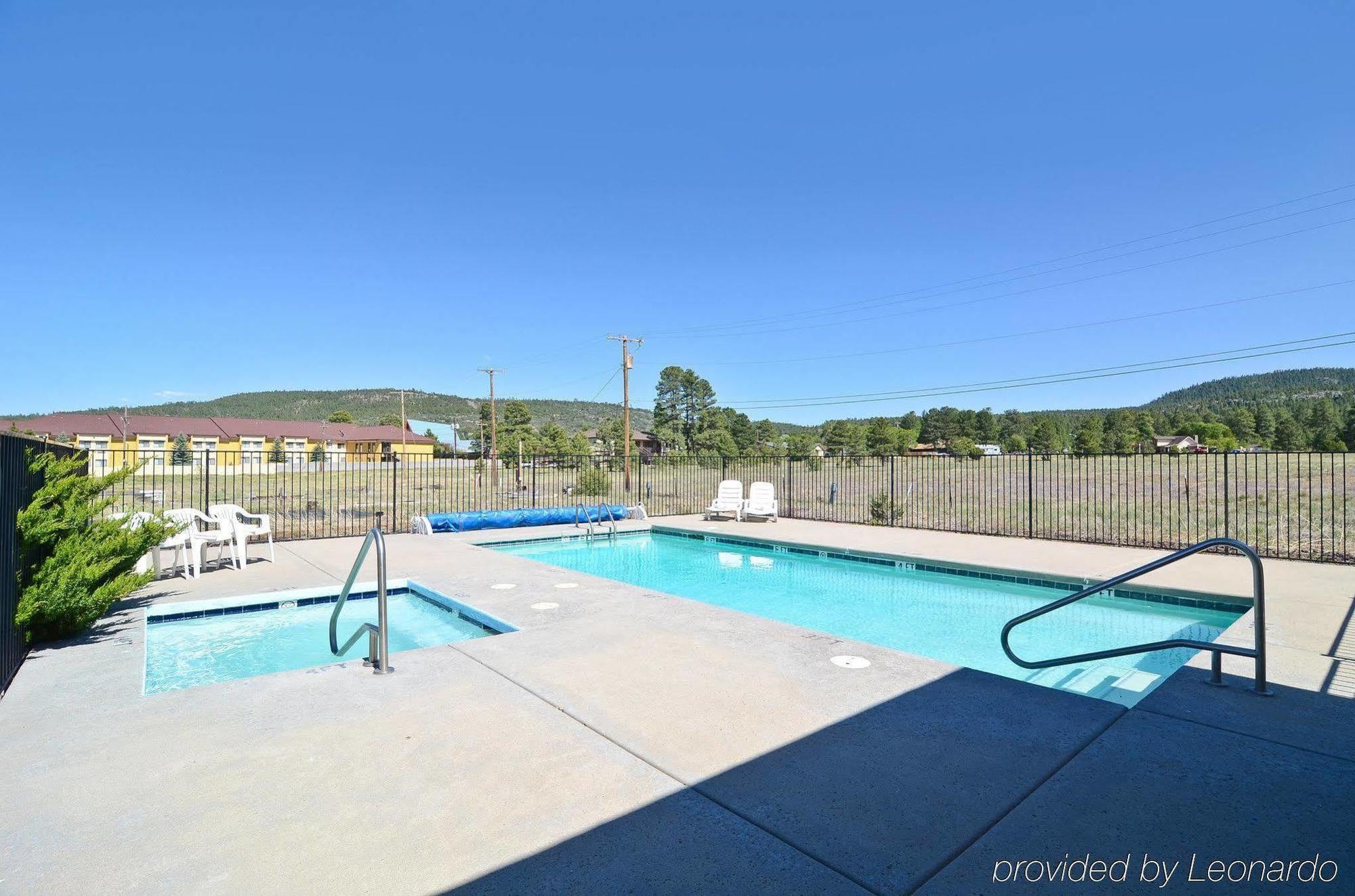 Super 8 By Wyndham Williams West Route 66 - Grand Canyon Area Bagian luar foto